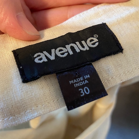 Avenue 30w oatmeal skirt - Picture 4 of 5